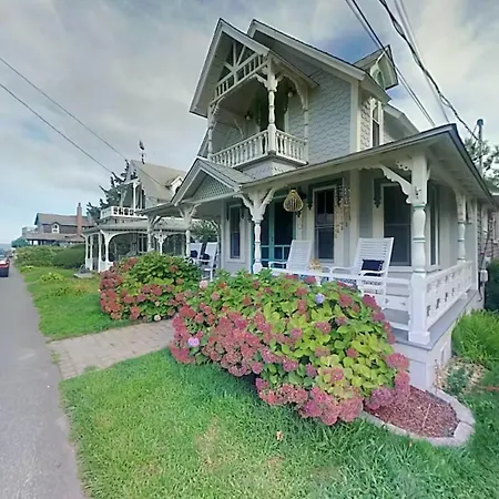 Queen'S Vintage Cottage